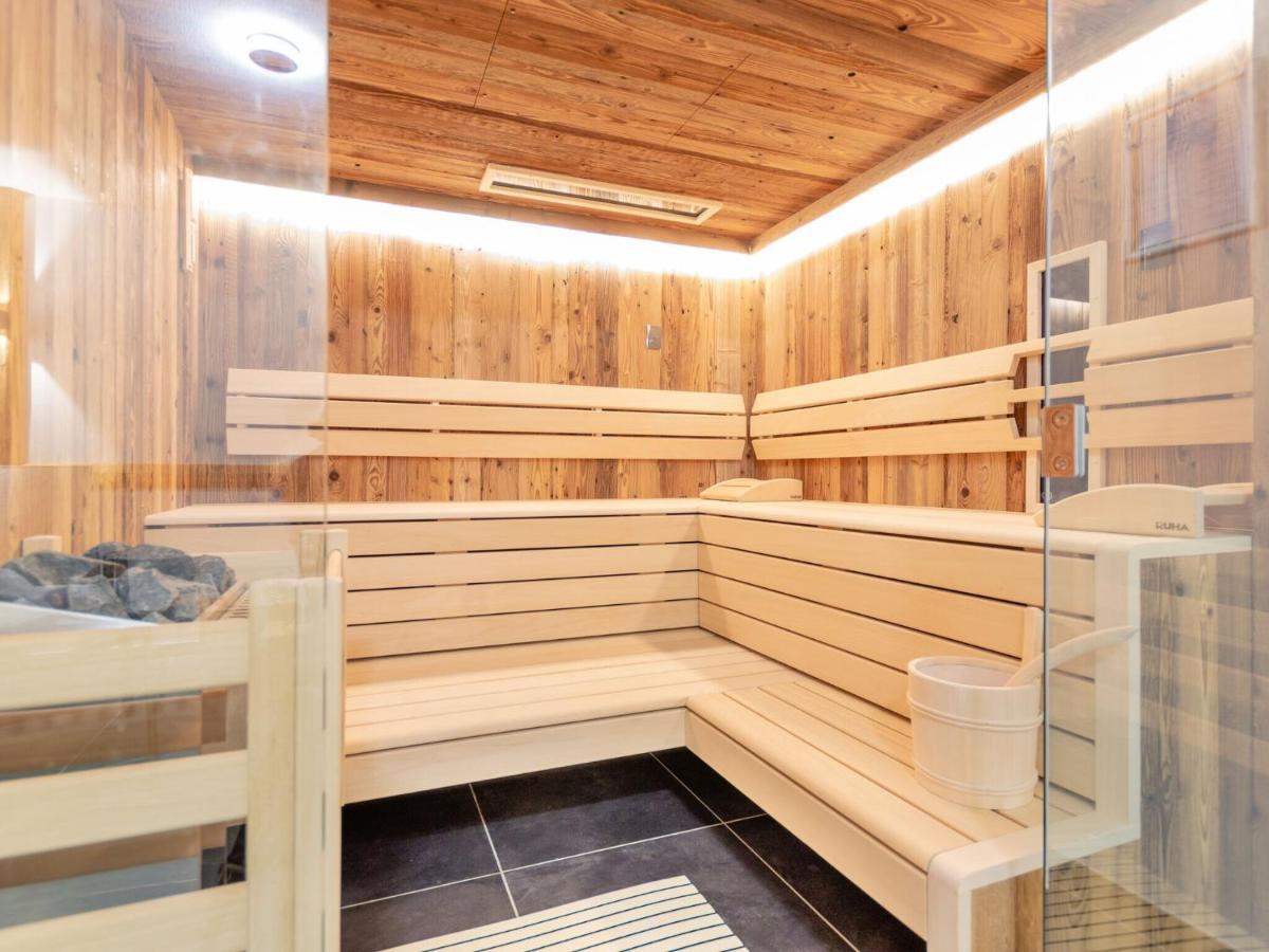 Вилла Premium Chalet In Krimml With Sauna Экстерьер фото